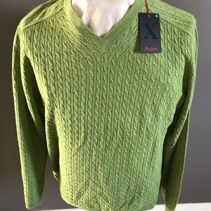 Robert Graham BNWT sweater